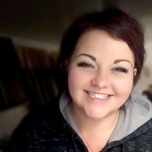 Meet your Posher, Roxanne